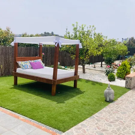 La Marina Villa